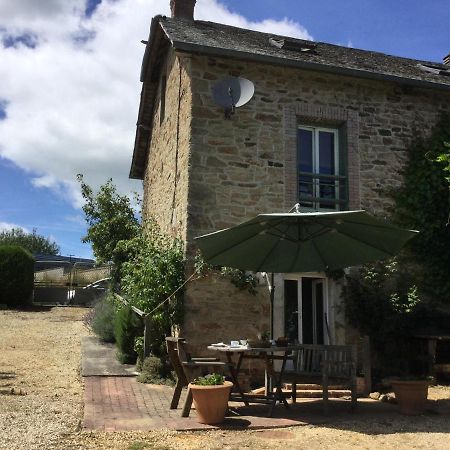 15 Rue Francois Bretagnolle Bed and Breakfast Le Lonzac Eksteriør billede