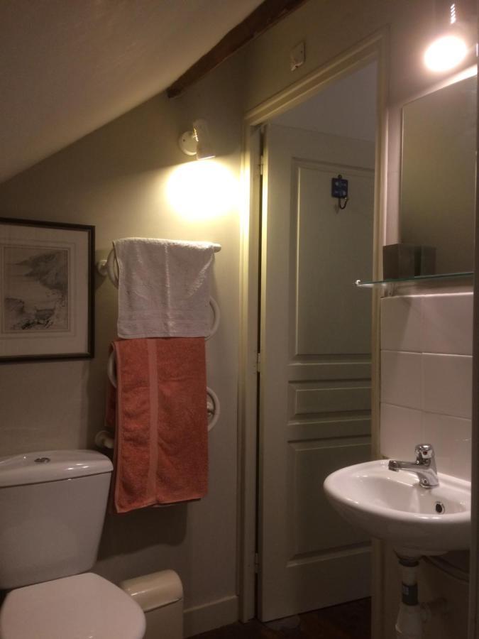 15 Rue Francois Bretagnolle Bed and Breakfast Le Lonzac Eksteriør billede